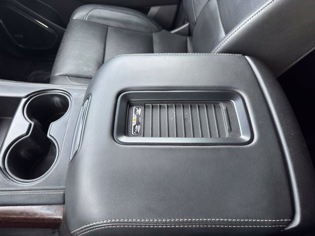 Used 2017 GMC Yukon SLT AWD/4WD image 21