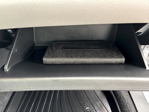 Certified 2019 Honda Accord EX-L image 38