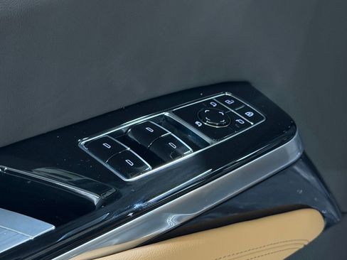 New 2026 Cadillac Escalade Luxury AWD/4WD image 24