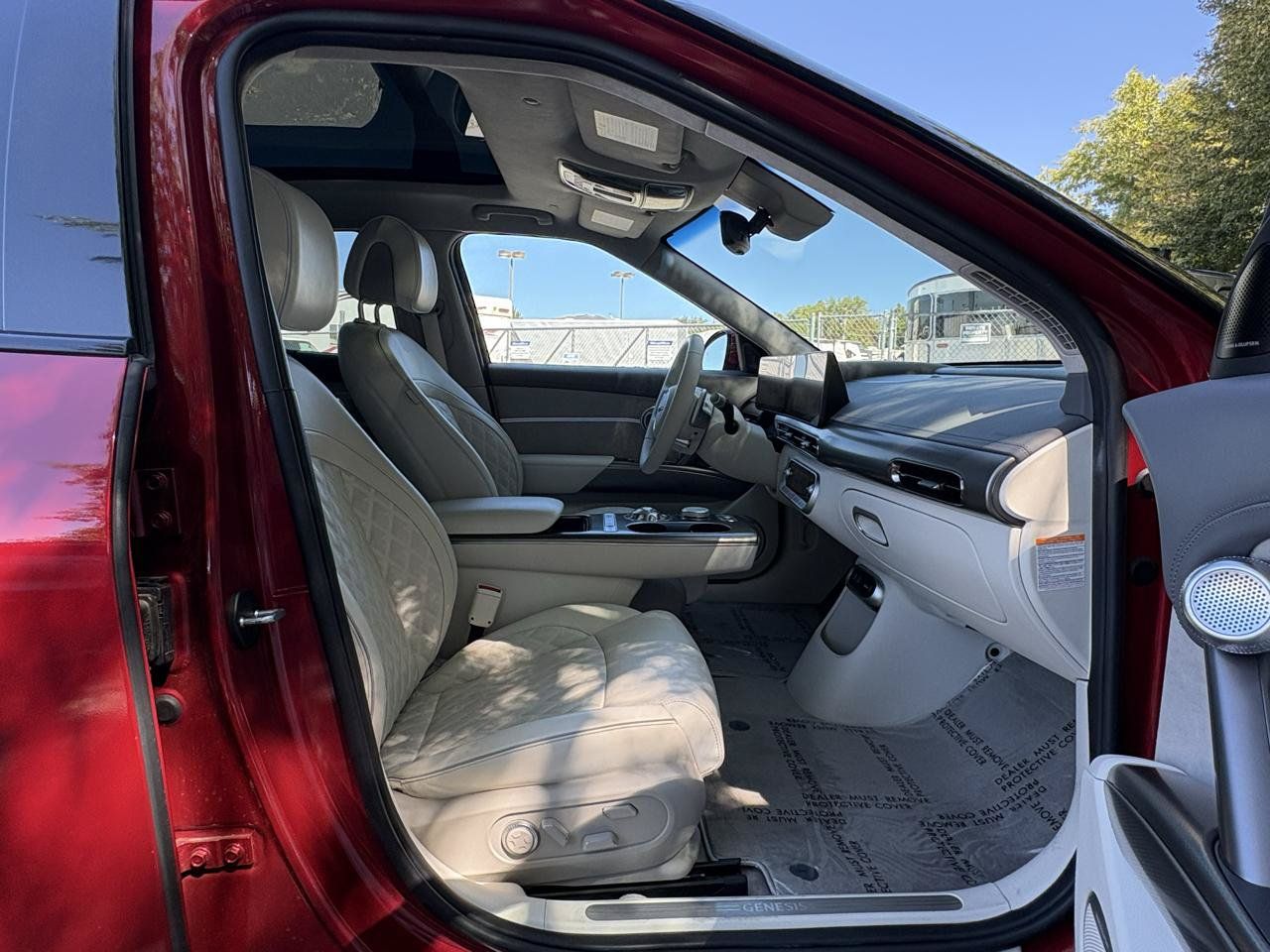 Used 2024 Genesis GV60 Performance AWD/4WD image 25