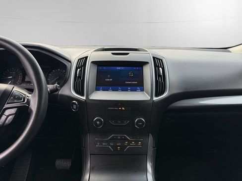 Certified 2020 Ford Edge SE FWD image 11