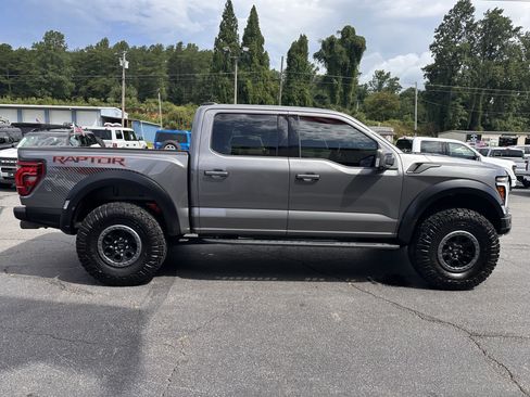 Used 2025 Ford F150 Raptor AWD/4WD image 5