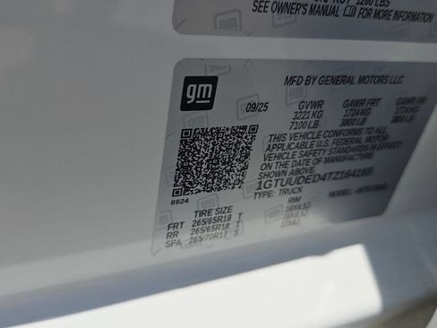 Certified 2026 GMC Sierra 1500 SLT AWD/4WD image 4