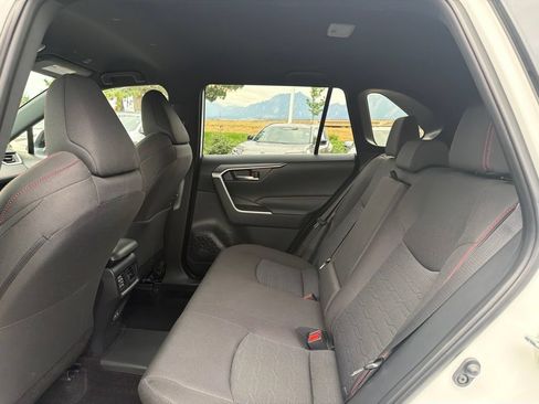 Used 2025 Toyota RAV4 SE AWD/4WD image 20