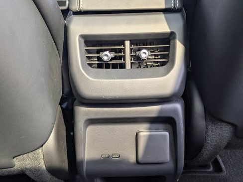Used 2025 Cadillac Optiq Sport 1 w/ LPO, Floor Liner Package AWD/4WD image 7