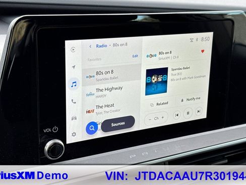 Used 2024 Toyota Prius LE image 34