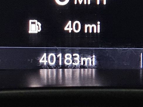 Used 2019 Chevrolet Colorado Z71 image 31