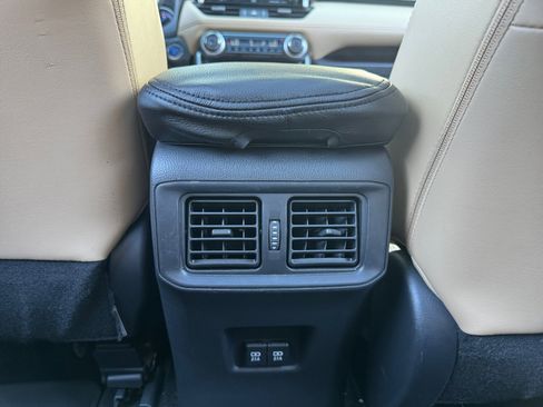 Certified 2020 Toyota RAV4 Limited image 31