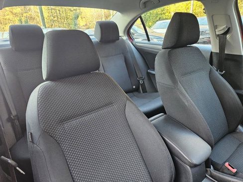 Used 2014 Volkswagen Jetta S image 30