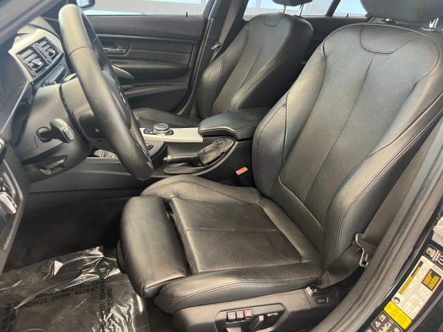Used 2015 BMW 328i xDrive Sedan AWD/4WD image 10