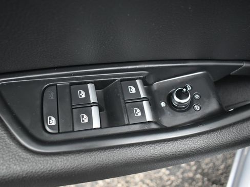 Used 2017 Audi A4 2.0T Premium w/ Audi MMI Navigation Plus image 41