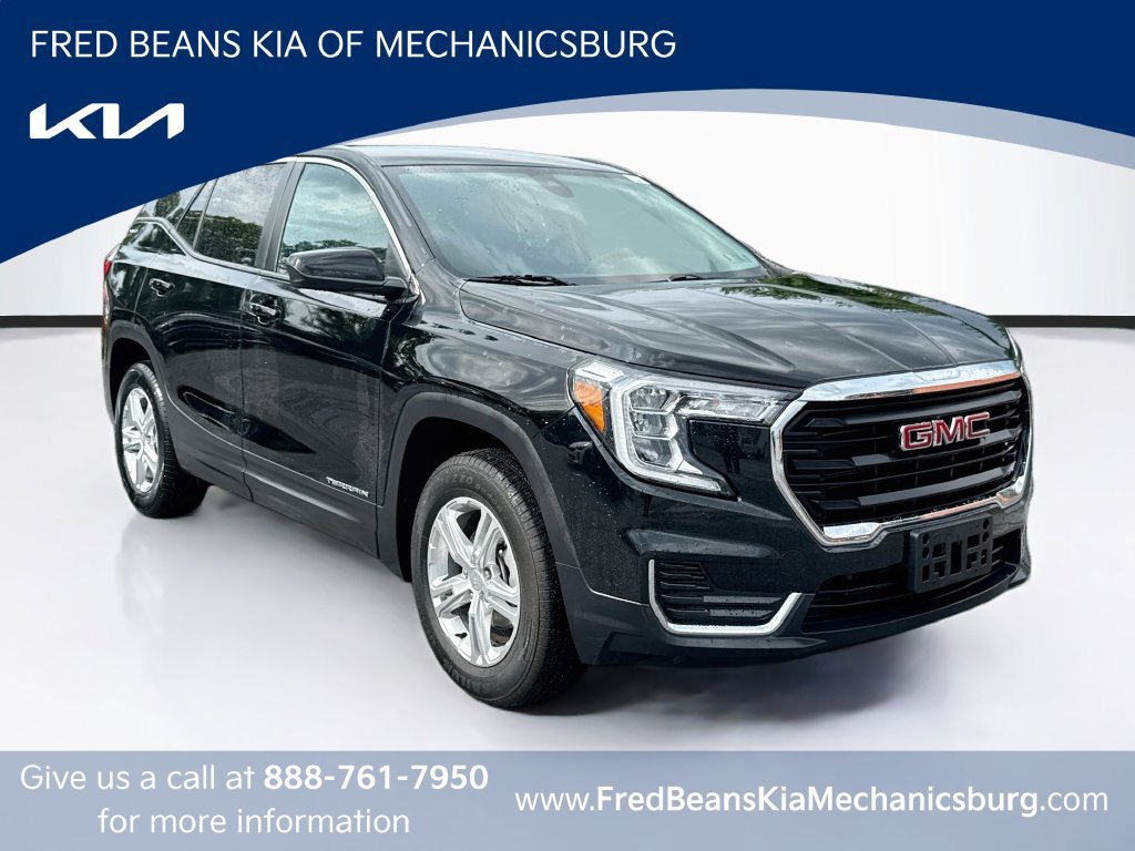 Used 2024 GMC Terrain SLE AWD/4WD image 1