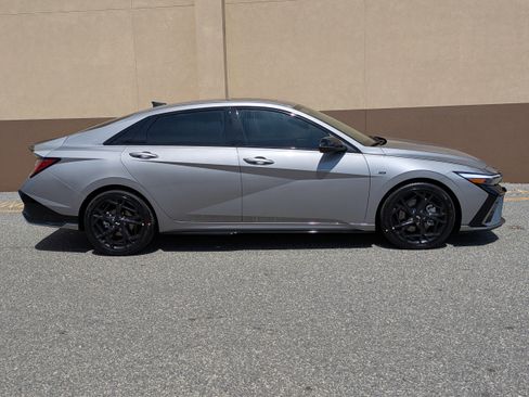 New 2025 Hyundai Elantra N Line image 3