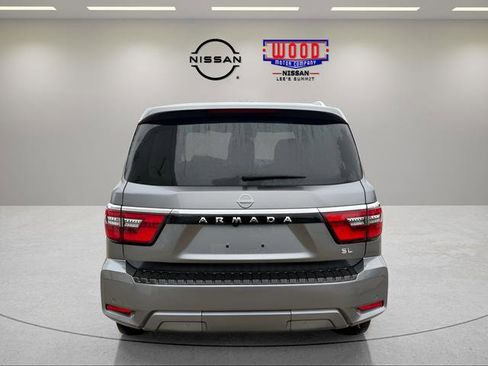 Used 2024 Nissan Armada SL w/ Cargo Package image 2