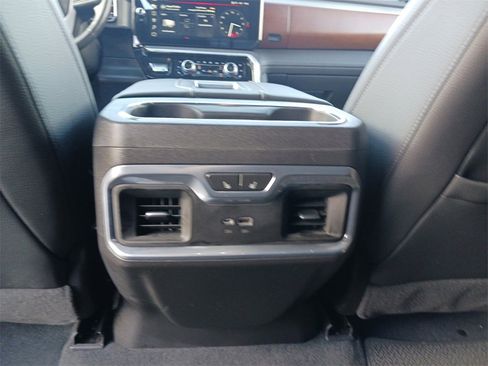 Used 2022 GMC Sierra 1500 Denali image 24
