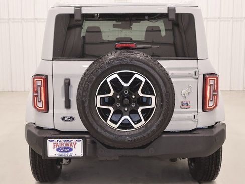 New 2026 Ford Bronco Outer Banks image 7