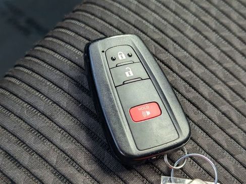 Used 2024 Toyota 4Runner TRD Off-Road image 28