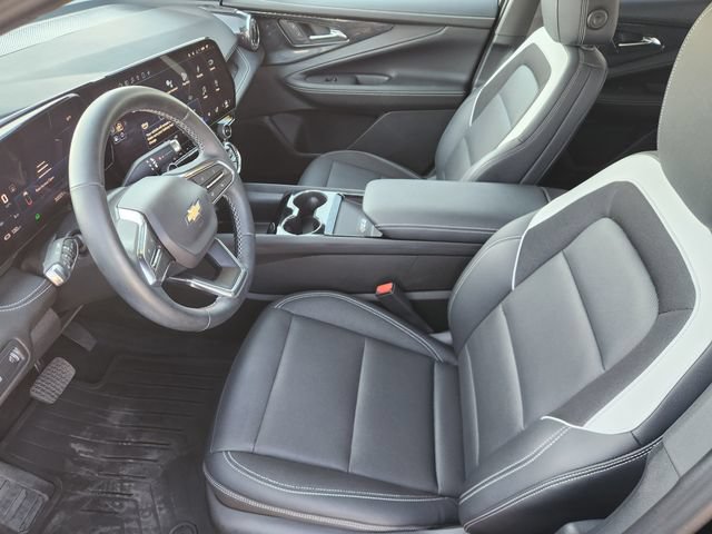 Used 2024 Chevrolet Blazer EV LT AWD/4WD image 9