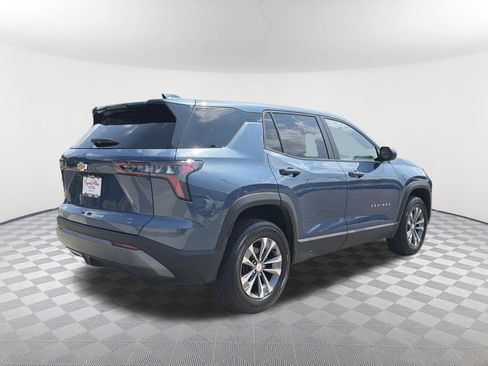 Used 2026 Chevrolet Equinox LT w/ Convenience Package II FWD image 16