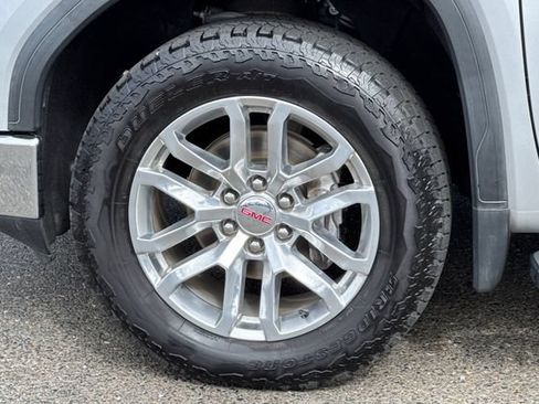 Used 2020 GMC Sierra 1500 SLT w/ SLT Premium Package AWD/4WD image 47
