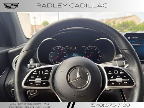 Used 2021 Mercedes-Benz GLC 300 4MATIC image 5