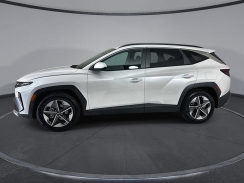 Certified 2025 Hyundai Tucson SEL FWD image 5
