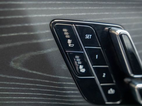 New 2026 Cadillac Lyriq Sport image 21