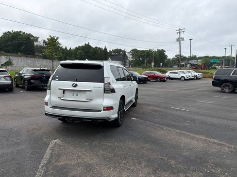 Certified 2023 Lexus GX 460 Luxury w/ Sport Design Package AWD/4WD image 31