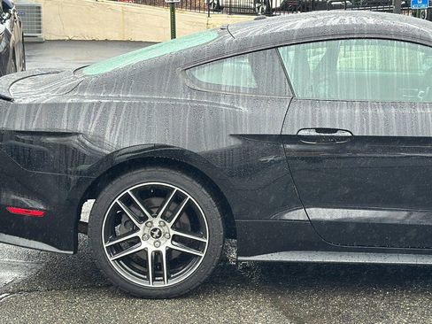 Used 2015 Ford Mustang GT Premium image 11