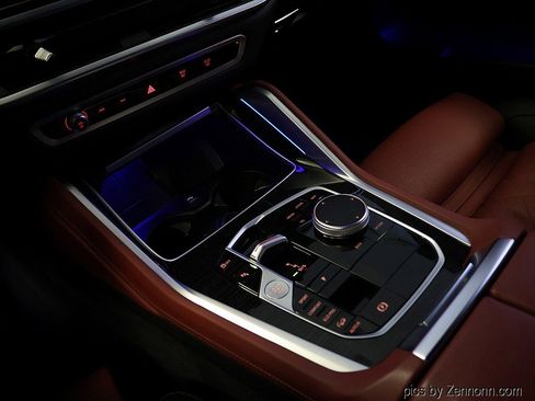 Certified 2024 BMW X6 xDrive40i w/ Premium Package image 25