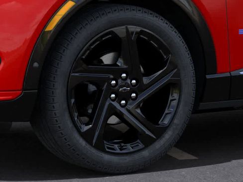 New 2025 Chevrolet Equinox EV RS image 9