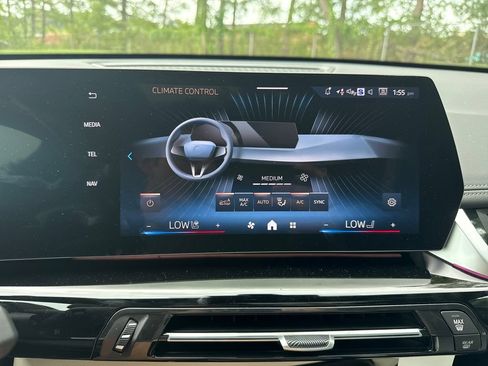 New 2026 BMW X1 xDrive28i w/ M Sport Package AWD/4WD image 19