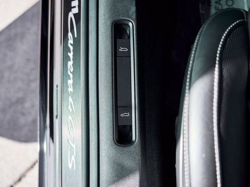 Used 2022 Porsche 911 Carrera 4 GTS w/ Premium Package image 34