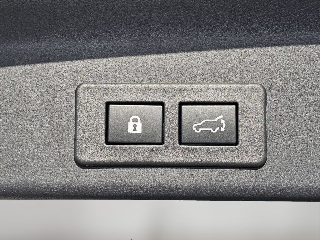 Used 2026 Subaru Ascent Bronze Edition AWD/4WD image 8