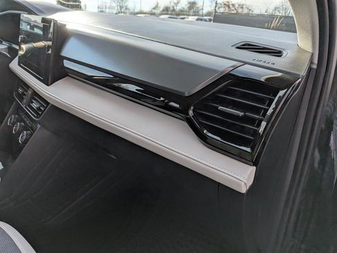 Certified 2025 Volkswagen Taos S image 12