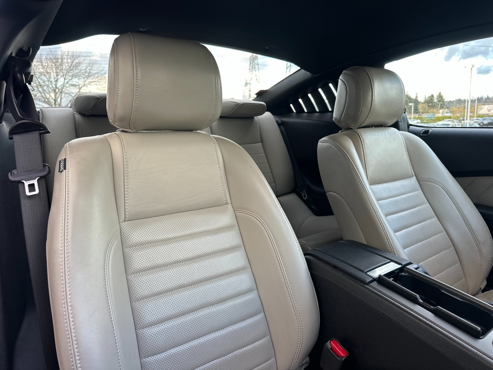 Used 2014 Ford Mustang GT Premium w/ Electronics Package RWD image 15