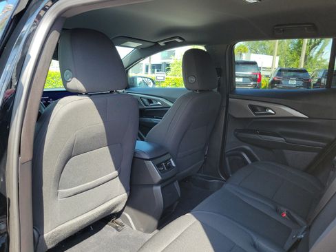 Used 2025 Chevrolet Equinox EV LT FWD image 14
