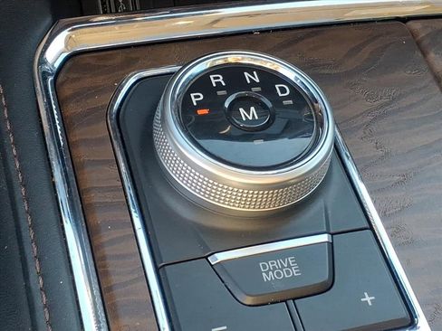 Used 2020 Ford Expedition Platinum image 23