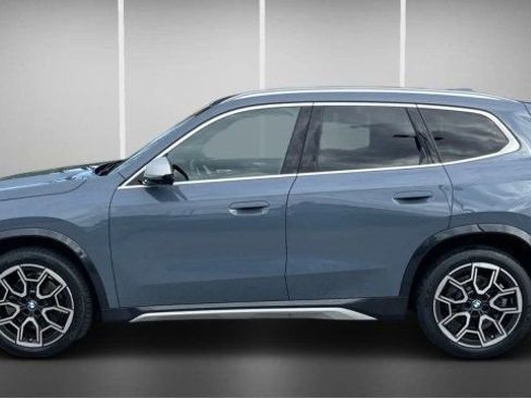 Used 2023 BMW X1 xDrive28i w/ Premium Package image 5