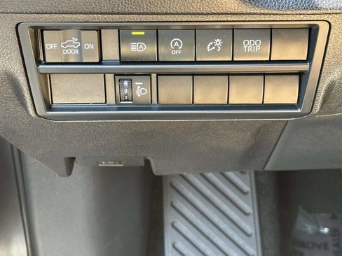 Used 2025 Toyota Tundra SR w/ SR Tow Package AWD/4WD image 16