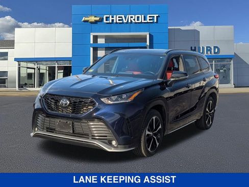 Used 2021 Toyota Highlander XSE image 8