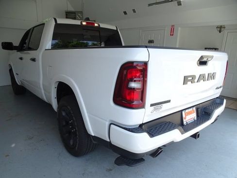 Certified 2025 RAM 1500 Big Horn AWD/4WD image 20