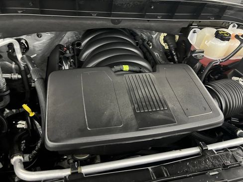 Used 2024 GMC Sierra 1500 SLE image 33