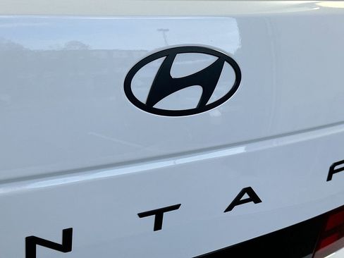 New 2026 Hyundai Santa Fe Calligraphy image 21