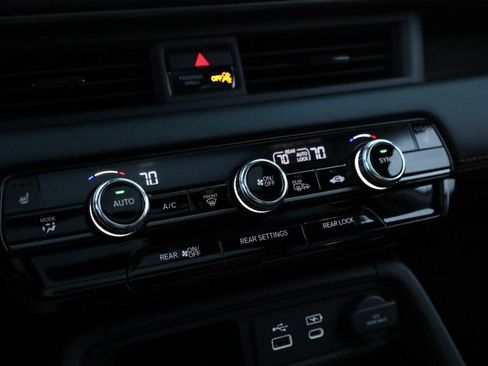 New 2025 Honda Pilot TrailSport image 16