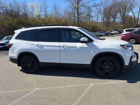 Used 2022 Honda Pilot Black Edition image 13