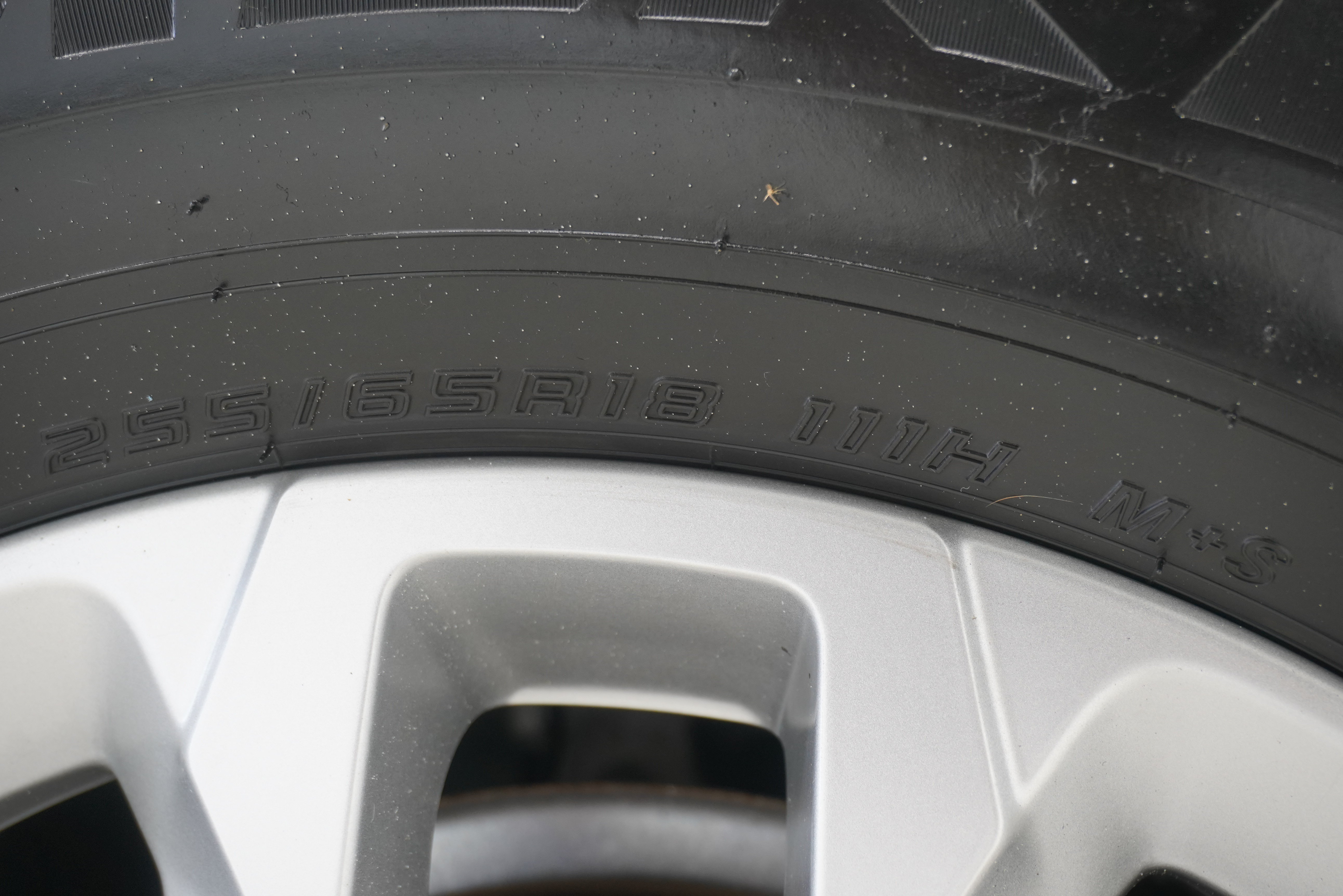 Used 2020 Chevrolet Traverse LT FWD image 29