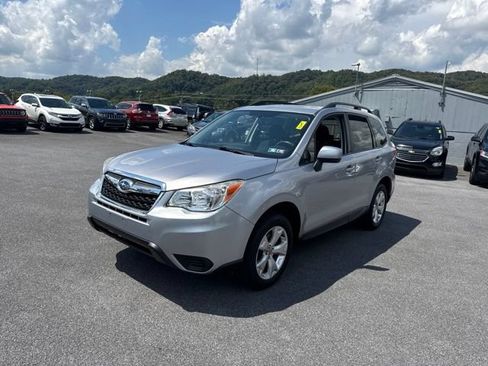 Used 2016 Subaru Forester 2.5i Premium w/ Popular Package #2 AWD/4WD image 4