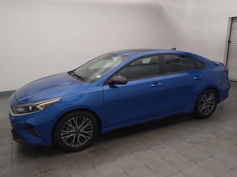 Used 2023 Kia Forte GT-Line w/ GT-Line Premium Package FWD image 2