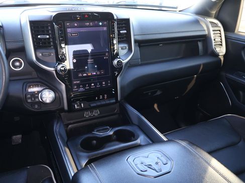 Used 2025 RAM 1500 Laramie w/ Laramie Southwest Edition image 13